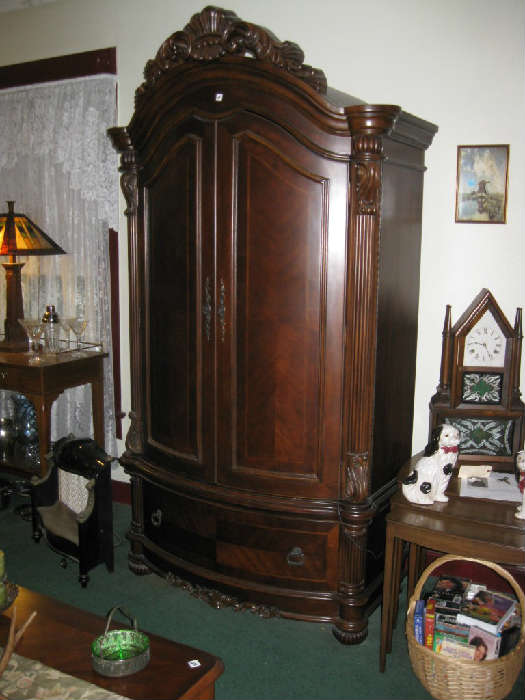 REPRODUCTION ANTIQUE ENTERTAINMENT CABINET from GALLERY FURNITURE