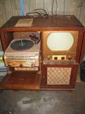 OLD ADMIRAL CONSOLE RADIO, PHONOGRAPH & TV in PARTIAL WORKING CONDITION