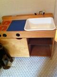                                Child's play sink