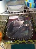                            Serving dish & spoon