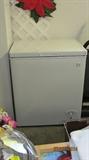 CHEST FREEZER