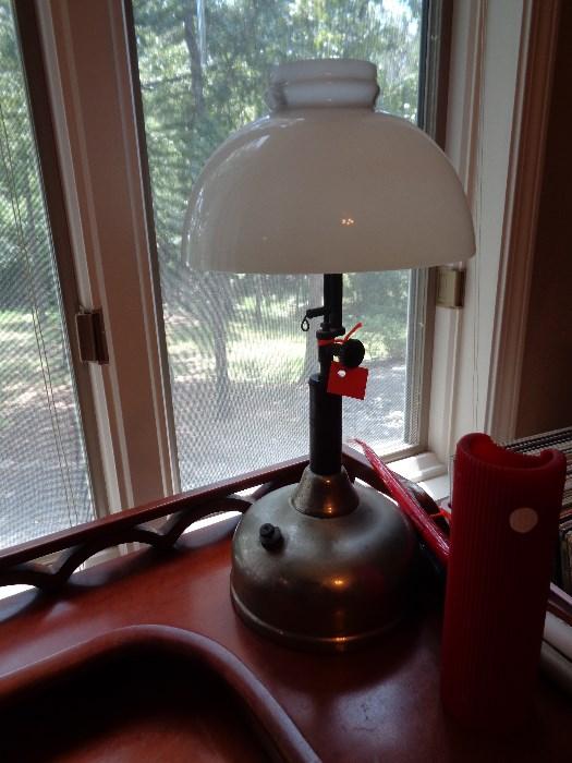 vintage coleman lantern