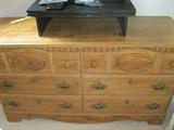 Chest of drawers - 