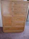 Thomasville bedroom set (High dresser)