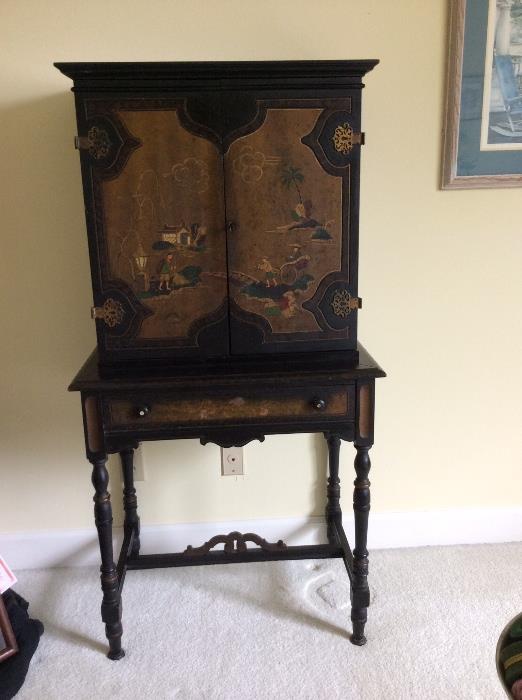 1930's Chinese 1 drawer cabinet