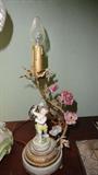 CHARMING CHERUB FIGURE LAMP