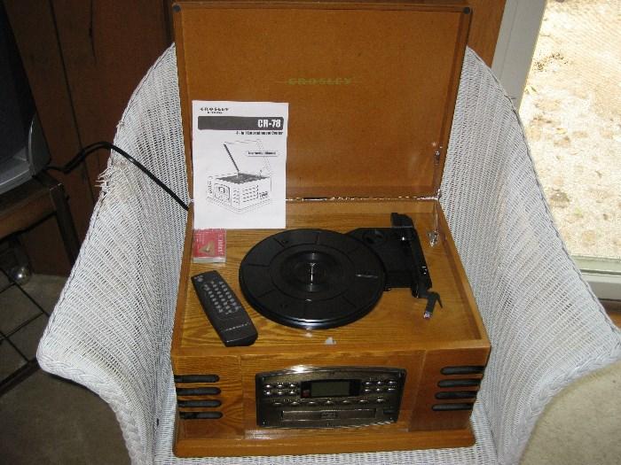 Crosley radio/record player replica