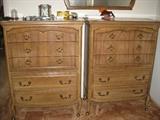 2 dressers match king size bed set