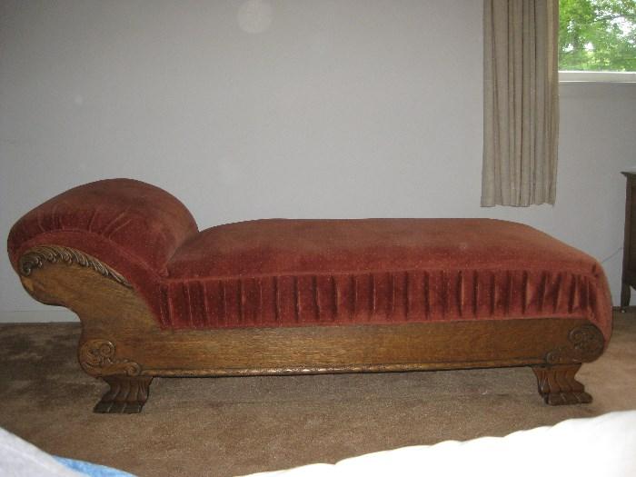 fainting couch