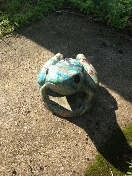 Decorative Pottery Frogs