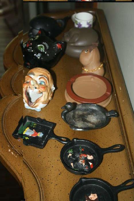 ASH TRAY COLLECTION