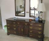 Ethan Allen Cherry Bedroom Dresser