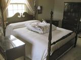 Queen Cherry Ethan Allen Bed