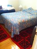 Like New Queen Size Serta Mattress Set