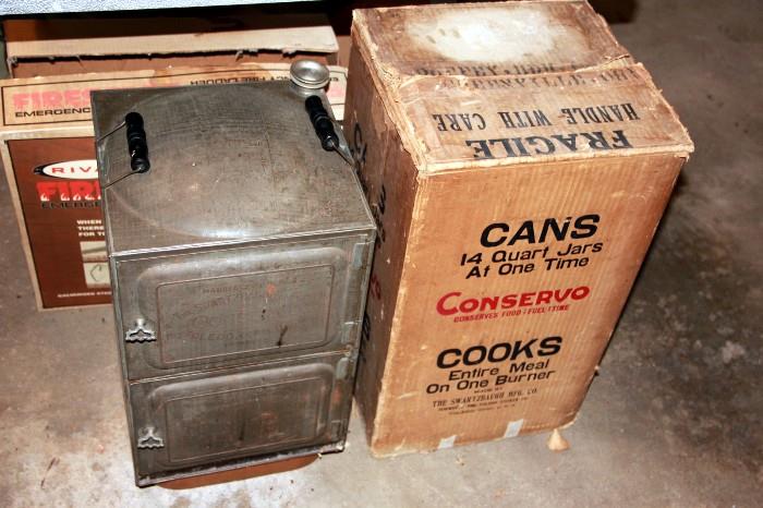 Conservo Cooker with Original Box