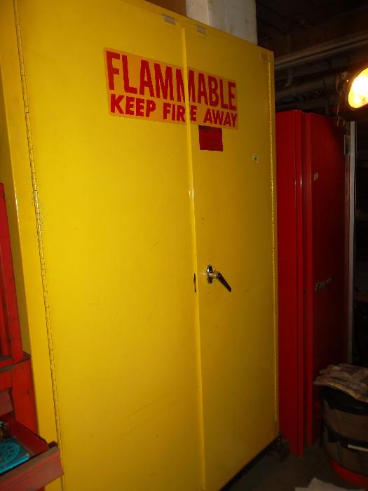 FLAMMABLES CABINET
