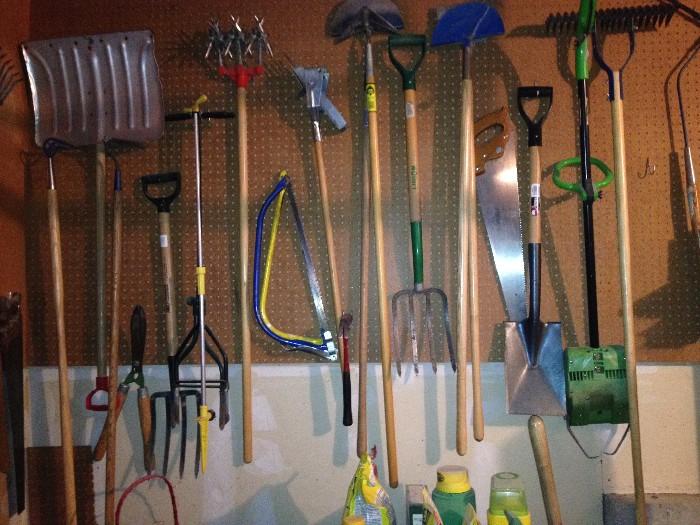 tools and gardenig supplies