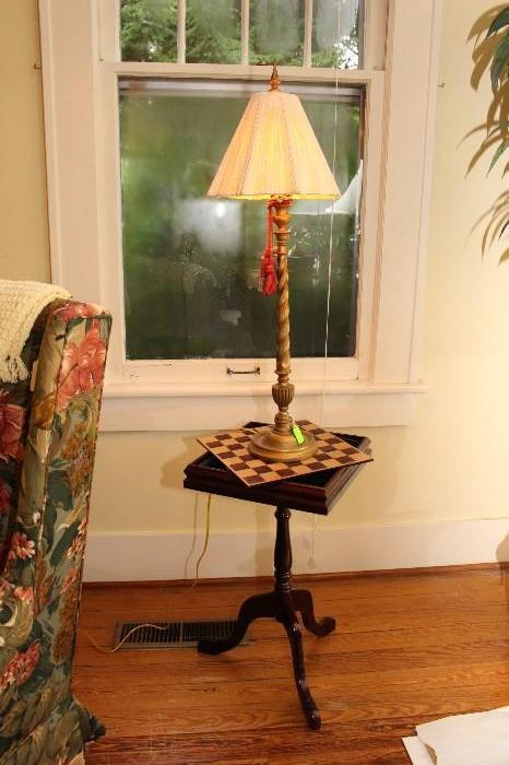 Occasional game table, Wonderful contemporary & vintage lamps throughout the home