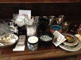 Assorted class and other home decore items