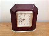 Quartz Desk Clock