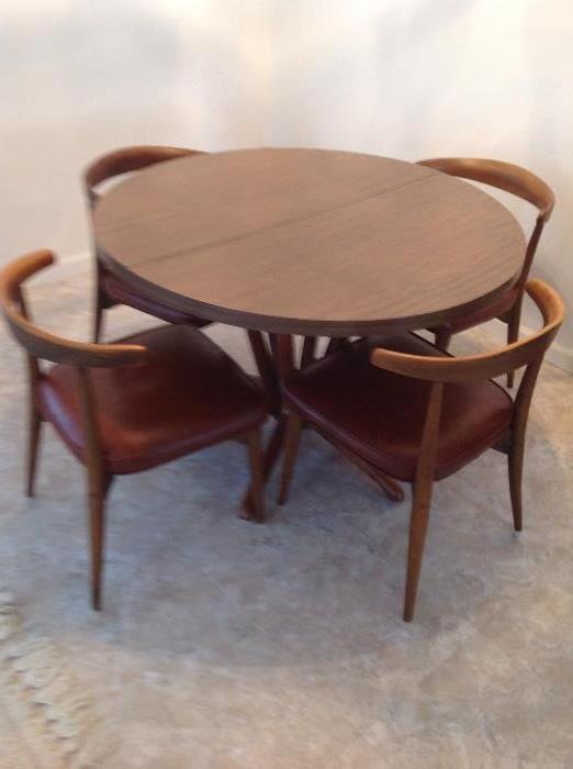 Adrian Pearsall Mid Century Modern Dining Table with 4 chairs and 1 leaf