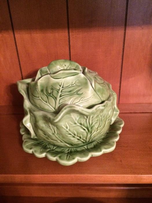 Holland Mold marked ceramic cabbage serving bowl.