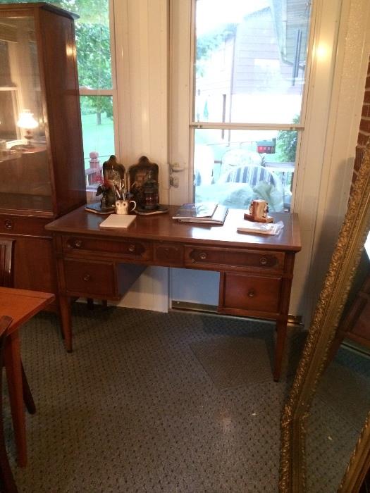 Bassett Furniture desk. Really beautiful! Cool Mid Century look. Bassett medallion in drawer.