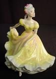 130 - Royal Dolton figurine, Elaine, 8IN T, 8IN W