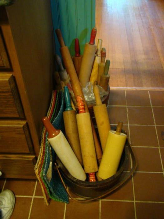 ROLLING PINS