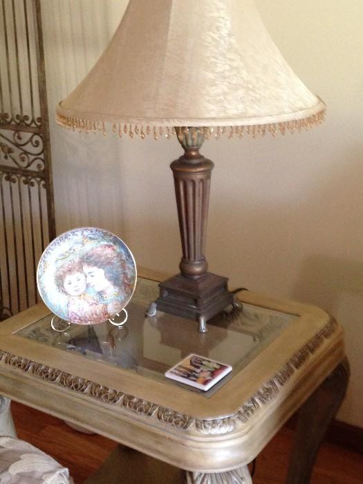 white washed end table, lamp
