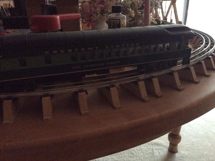 Southern Crescent HO series passenger train set and custom made table