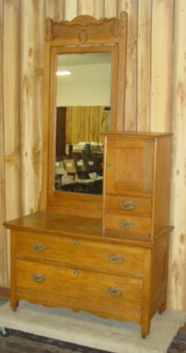 Oak Cheval Dresser