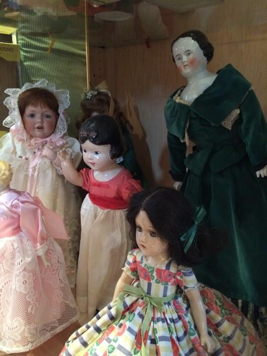 This doll in front is the oldest of the Madame Alexander dolls