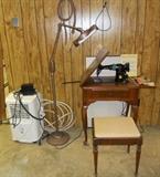 Old Singer Sewing Machine / Floor Lamp / Humidifier