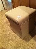 Storage ottoman