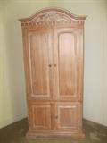 Armoire with carved wood on top - $95