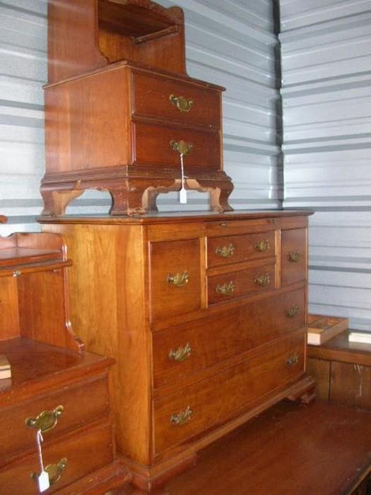 Stickley chest of drawers