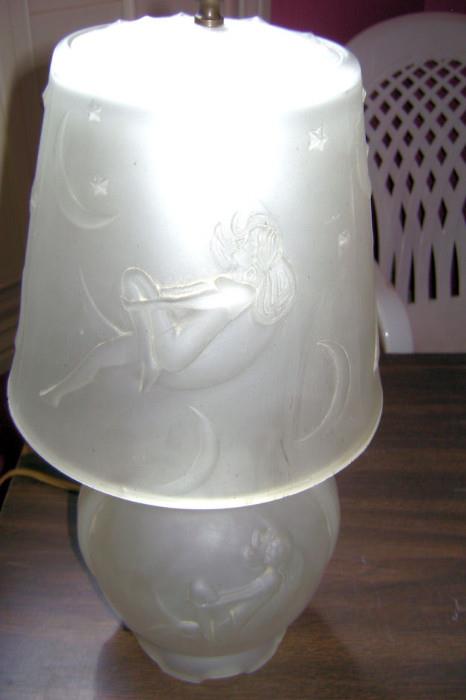 beautiful art deco lamp