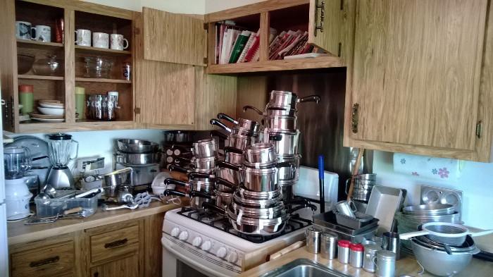 Pots & Pans, Juicer, Chopper, Toaster, Mixing Bowls, Baking Dishes, Bakeware, Cookbooks, Utensils