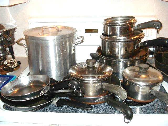 STAINLESS COOKWARE