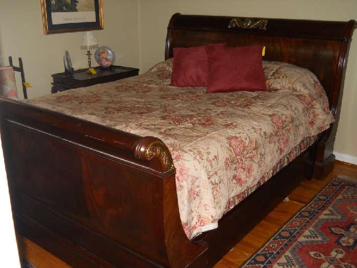Henkel Harris sleigh bed, rug, etc.