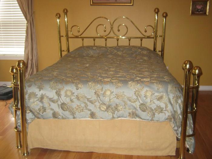 Queen brass bed (w/rails) (mattress & box spring not included, sorry)