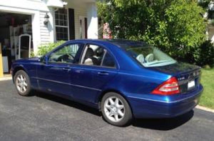 2002 Mercedes-Benz C240 Great condition! Have all maintenance records and CARFAX Vehicle Report