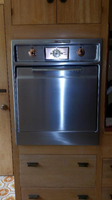 OVEN AND COOKTOP STOVE AND VENT HOOD FOR SALE