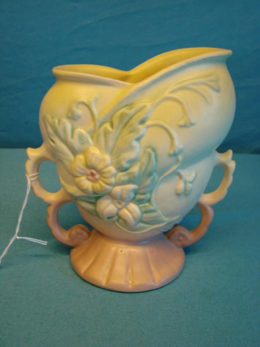 Beautiful Hull Art USA floral pottery vase, marked W5-61 on bottom; Measures 6 1/2" tall, in excellent condition, no chips or cracks