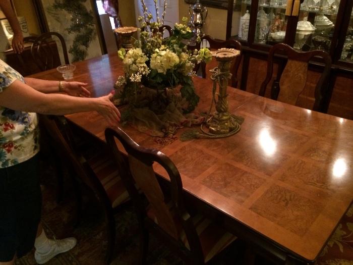 Dining Table, 2 leaves, 6 chairs