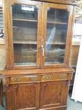 Lovely Antique China Cabinet!