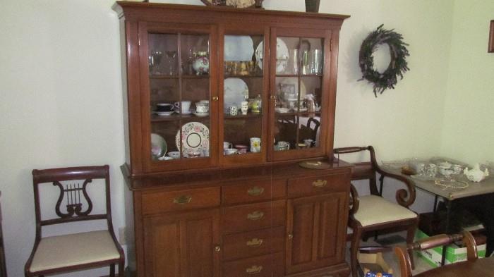 ELEGANT CHINA CABINET AND MATCHING SIDE CHAIRS