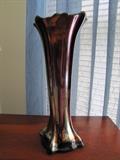 Northwood Four Pillars carnival glass vase
