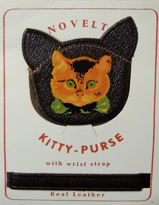 New on card- vintage leather cat head shaped coin purse.